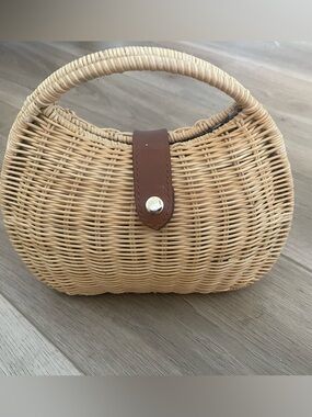 NWT Jcrew Woven Rattan Handbag with Brown Leather Accent.